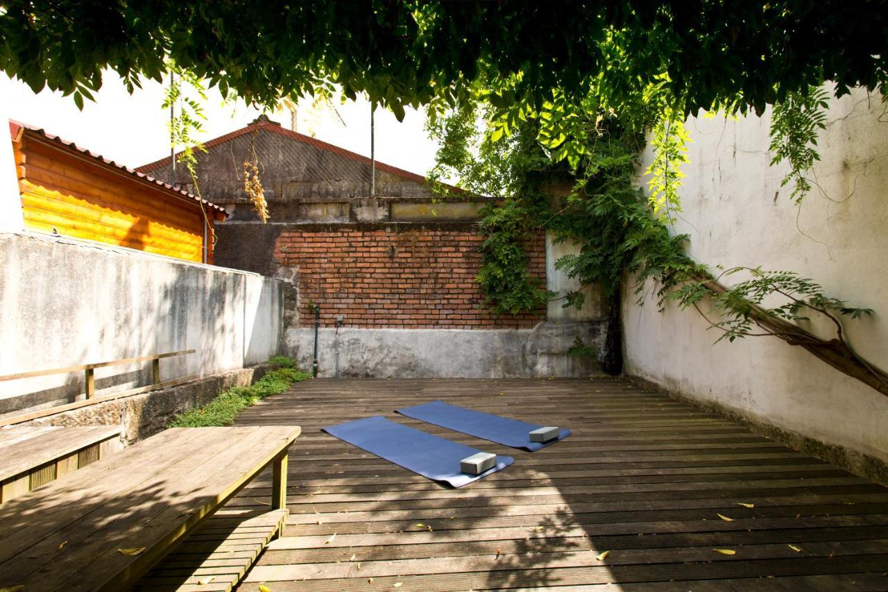 Boutique Rentals- Hidden Garden Porto'S Downtown Extérieur photo