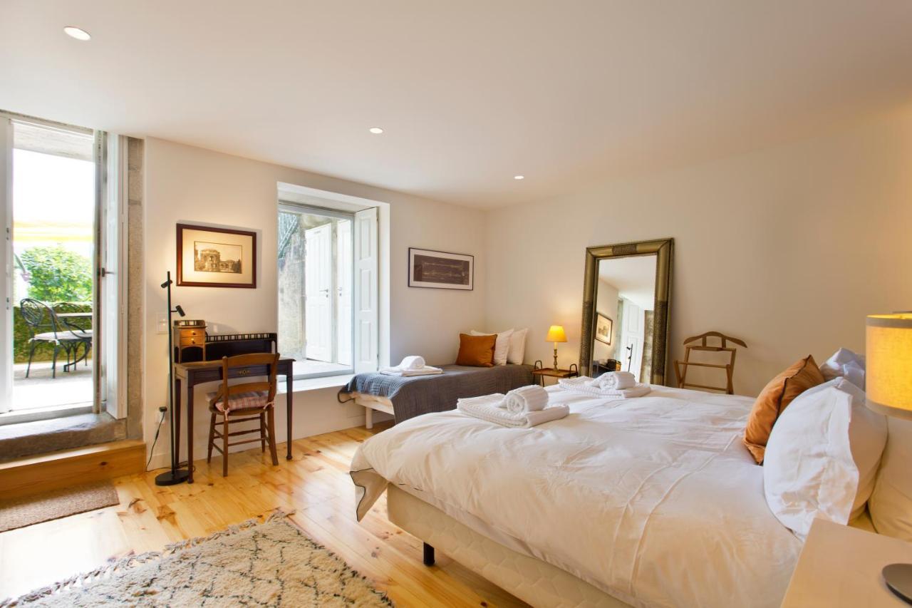 Boutique Rentals- Hidden Garden Porto'S Downtown Extérieur photo