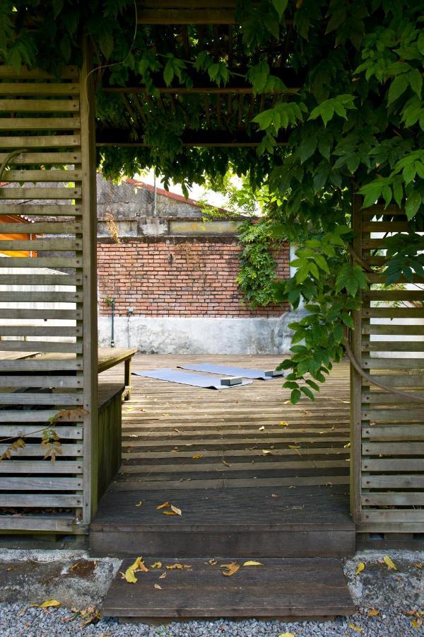 Boutique Rentals- Hidden Garden Porto'S Downtown Extérieur photo